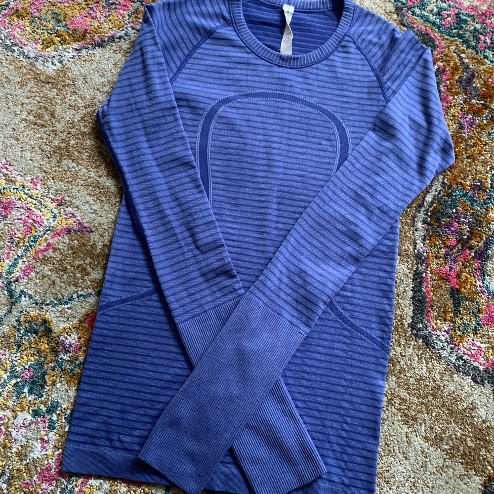 lululemon top